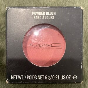 MAC Cosmetics Blush in the shade Desert Rose. Brand New.